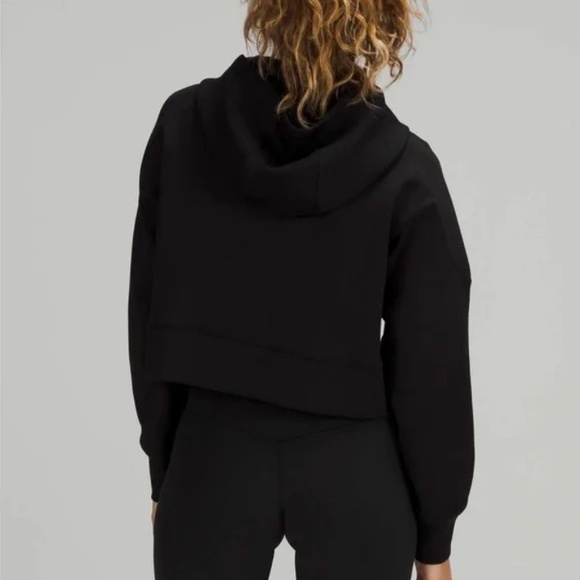 NWT Lululemon Get Centred Crop Hoodie 8 Black Chest Cutout Rare - Picture 4 of 4